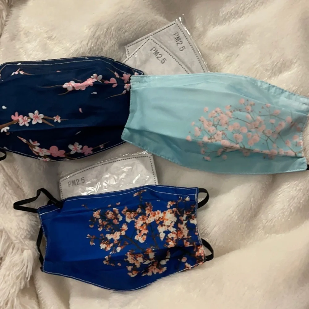New set/3 floral face masks